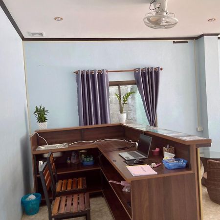Smile Guesthouse Vangvieng 방 비엥 외부 사진