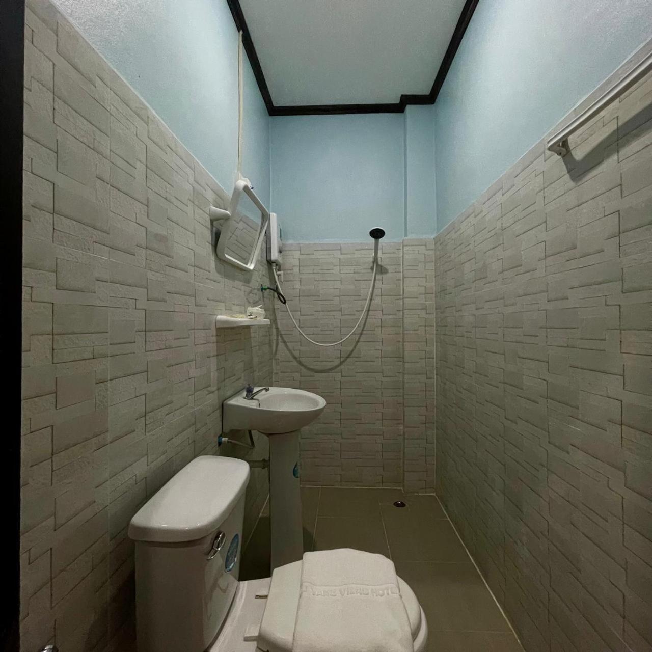 Smile Guesthouse Vangvieng 방 비엥 외부 사진